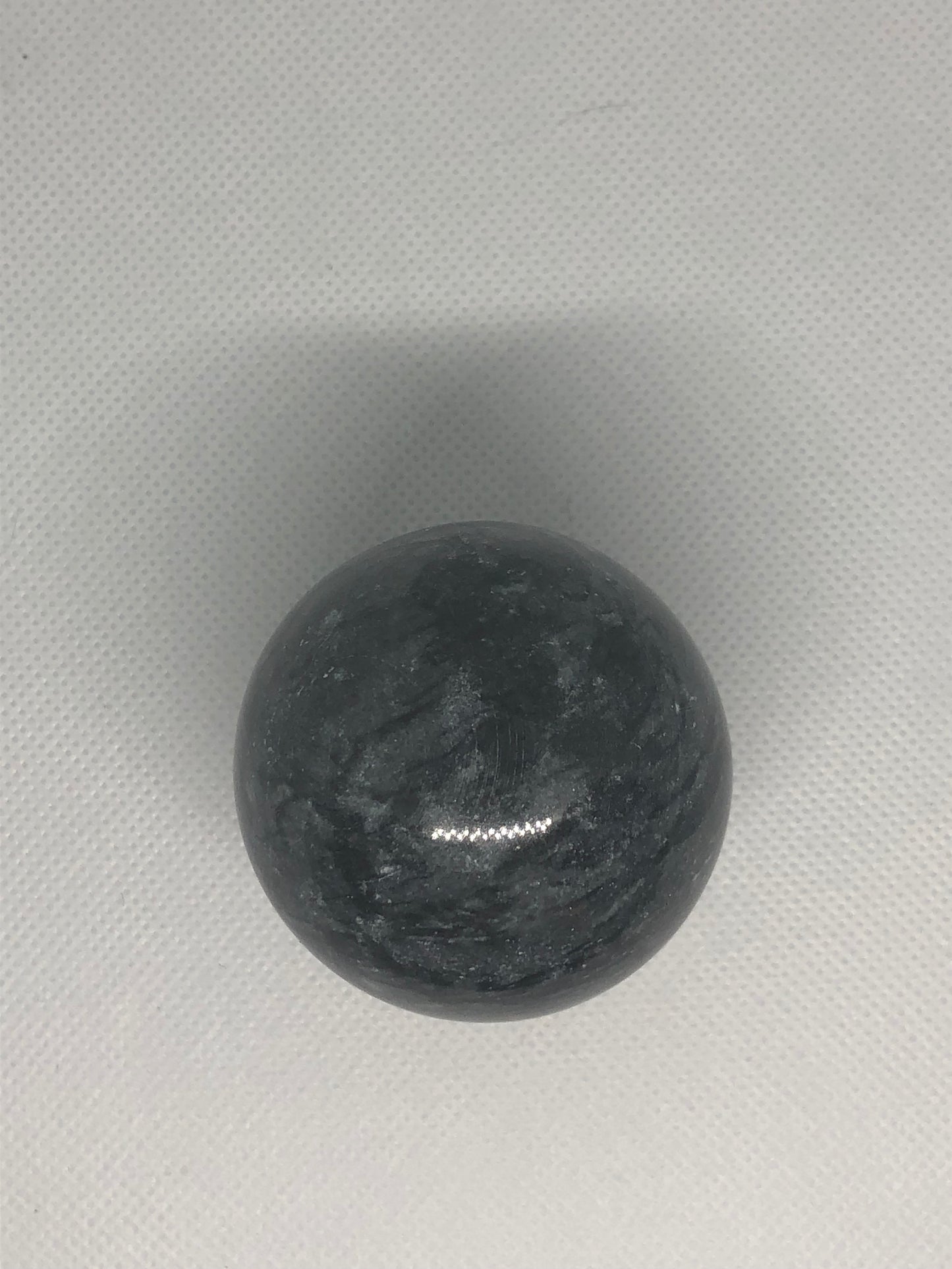 Sphère larvikite